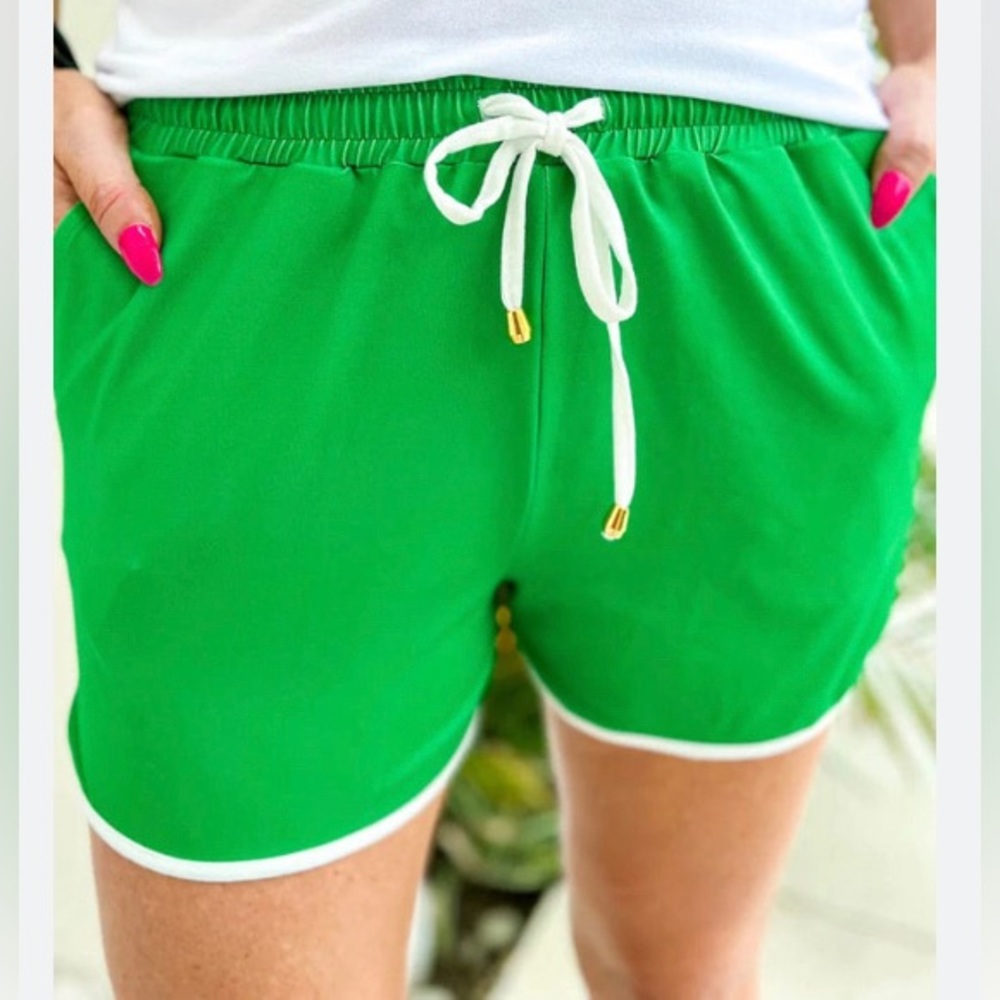 NWT Jess Lea everyday shorts